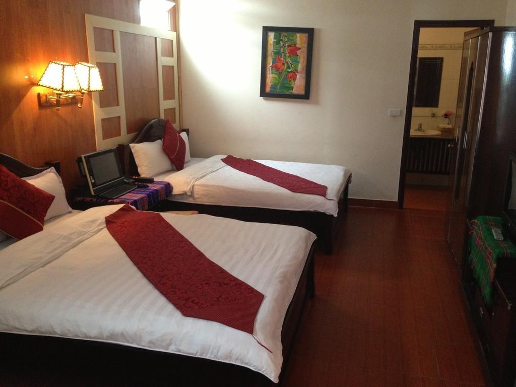 होटल Luxury 2*